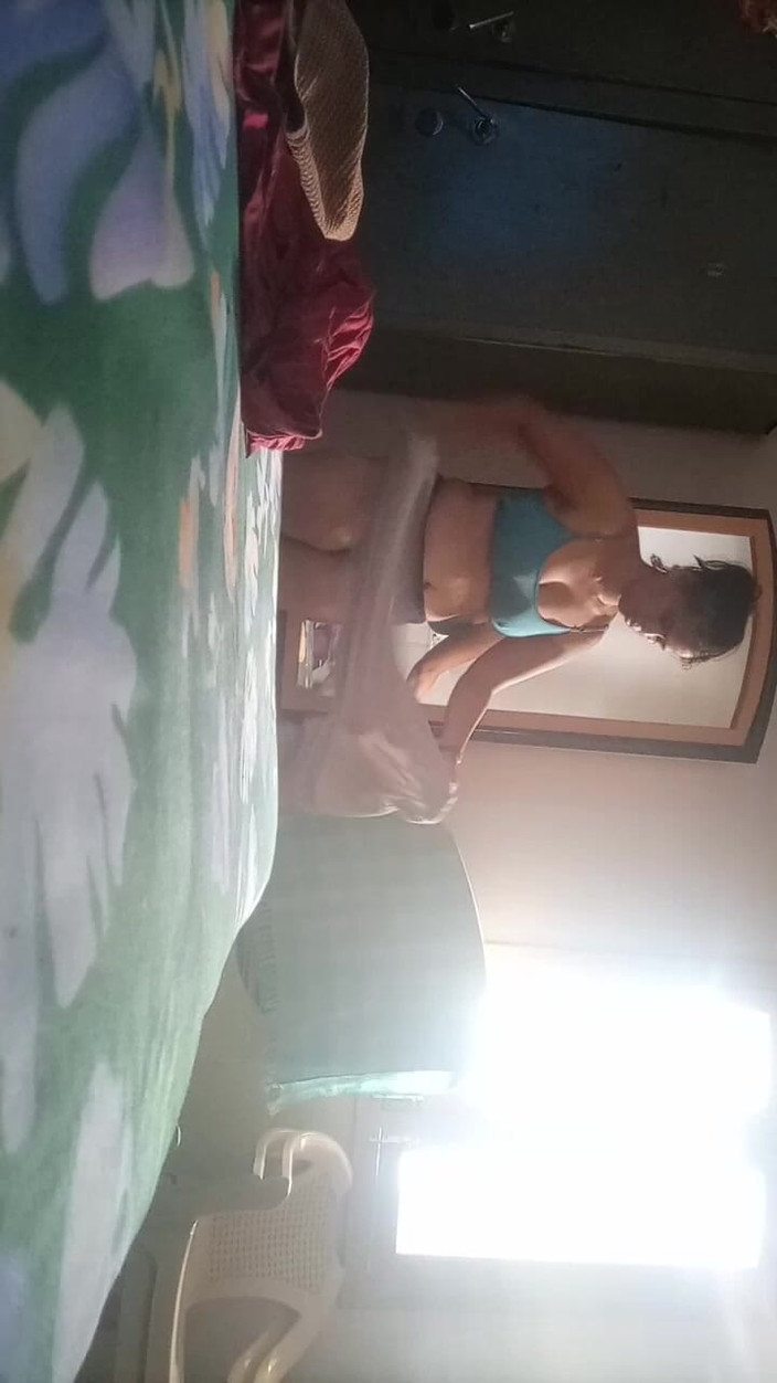 FinalBand0: Dress Change Desi Bhabhi