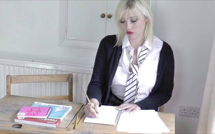 Older Women Club: Lacey Starr &amp; Misha Mayfair