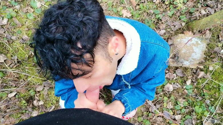Idmir Sugary: Amateur Long Blowjob POV - Sucking in Light Rainy Day Outside