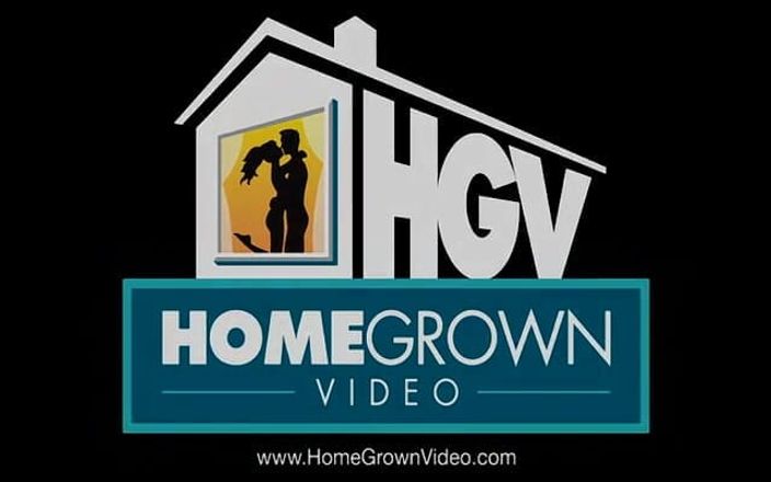 Homegrown Wives: Vicki chupa como una estrella
