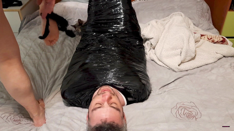 goddess82: I Love Mummifying You and Smothe*ing You Under My Ass!