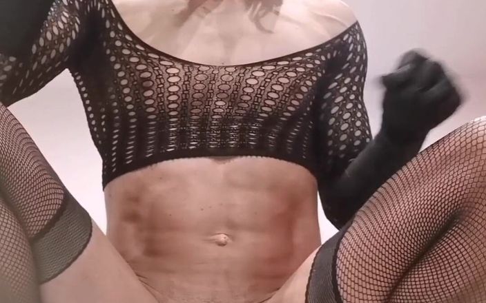 Rachelle: Orgasm and Gaping Asshole