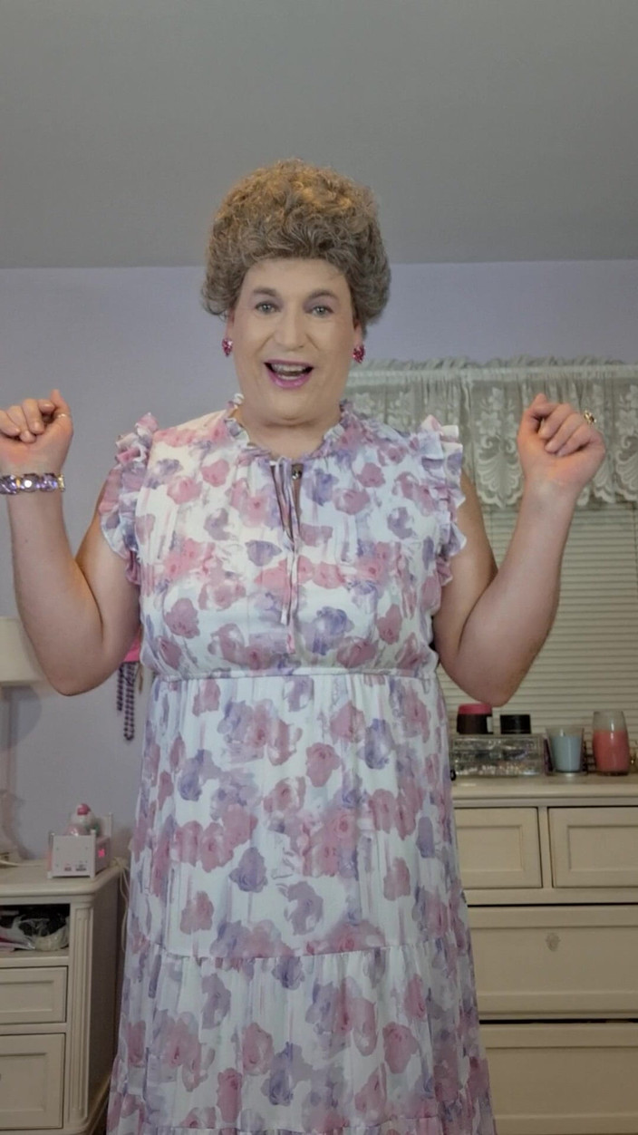 Victoria Lecherri: ¡Se siente tan increíble siendo una transexual abuela con un...