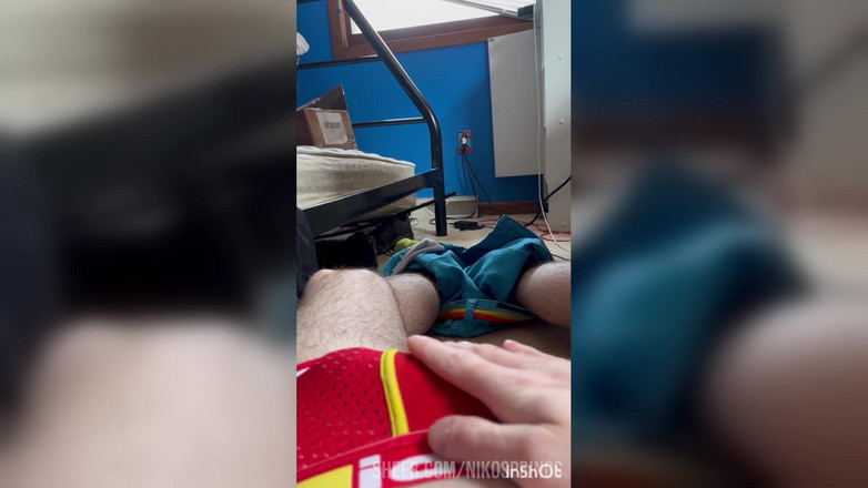 Niko Springs: Eating My Hot Twink Cum