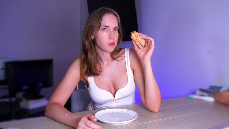 Vanilla studio: ¿Quieres cenar conmigo?
