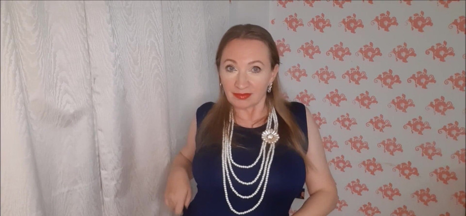MariaOld: Hot Granny with Natural Huge Boobs and Nice Neckless