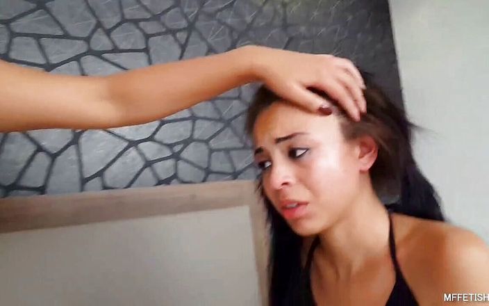 MF Fetish: Лизание киски и пощечина