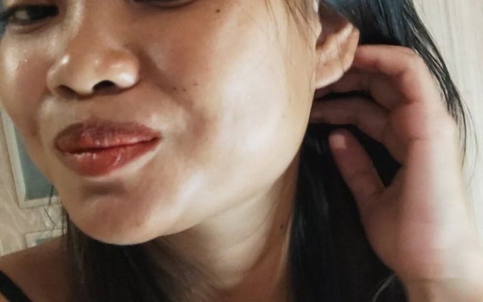 Cupcake: En primer plano facial sentado de cerca coño