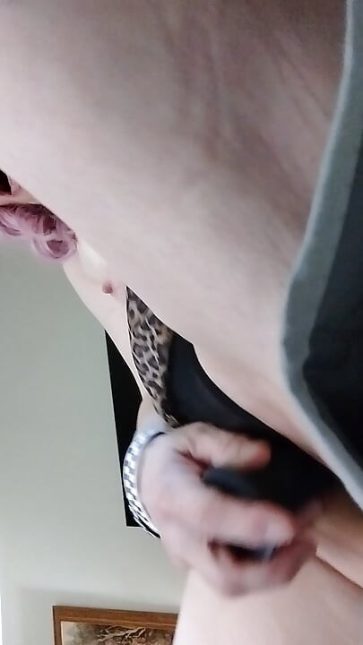 Sexiebabi leoparden-kitzler-orgasmus live-cam-aufnahme VON MILf