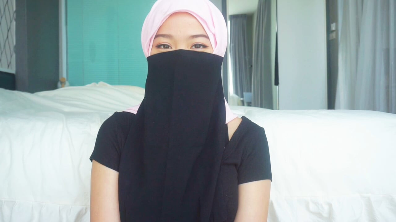 Lailas Storytime: Episode 1 - Geheimnisse unter dem Hijab.