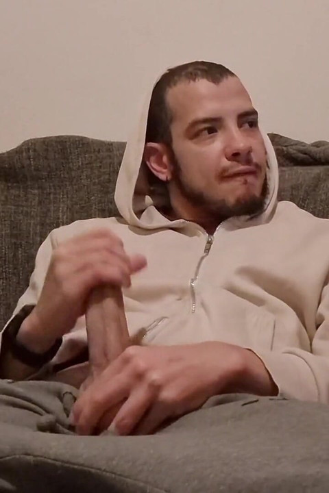 Ein guter cumshot vor dem schlafen gehen