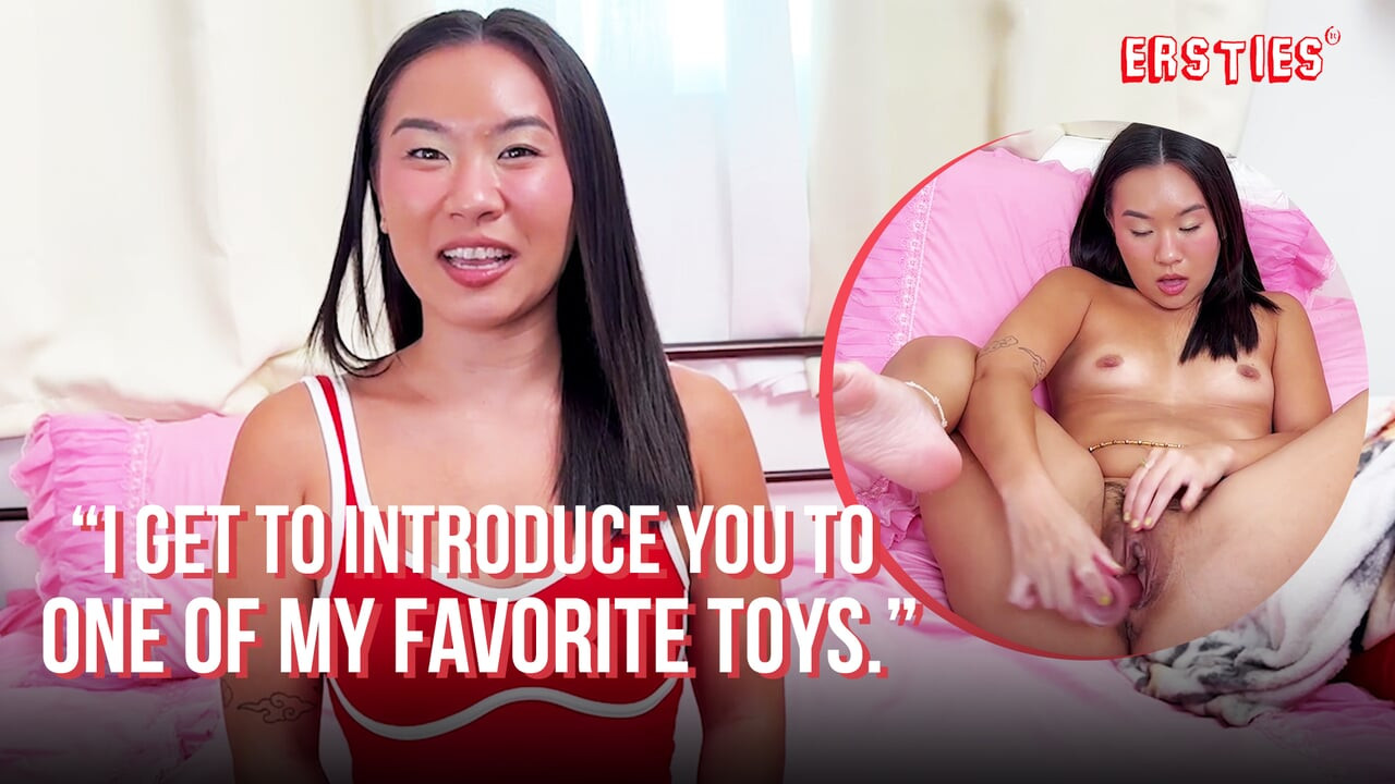 Ersties - flexible kimmy genießt mich zeit mit einem dildo