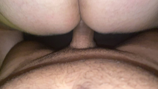 Stiefsohn erwischt mich beim wichsen und lass mich ihn ficken