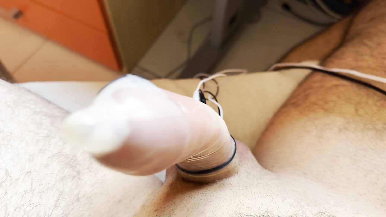 Elektro, geschätzt, Abspritzen in Kondom