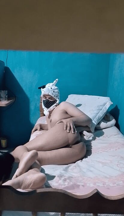 Obedient and Innocent – Femboy Fofo Ready to Be Tamed