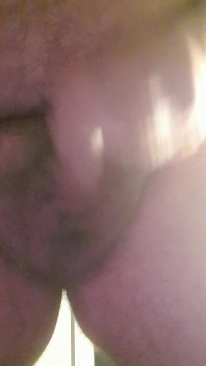 Late night wank with a lot of cum