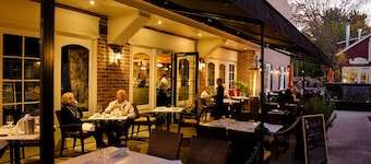 124 on Queen Hotel & Spa