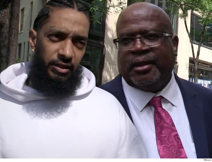 Chris Darden's Daughter Harassed For Dad Defending Nipsey's Alleged Killer :: 0407-nipsey-hussle-chris-darden-tmz-4