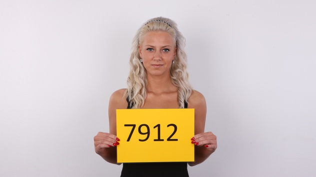 Nikola (20)