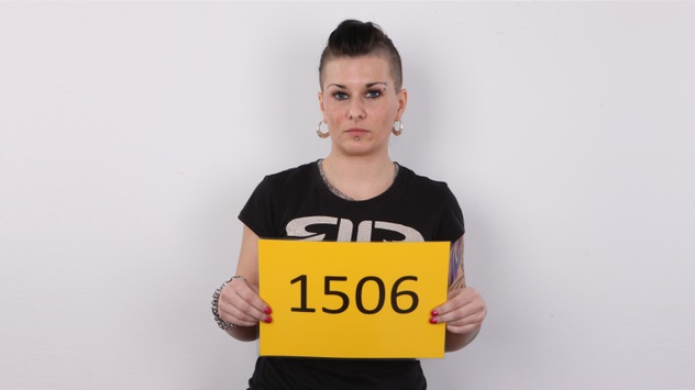 Veronika (27)