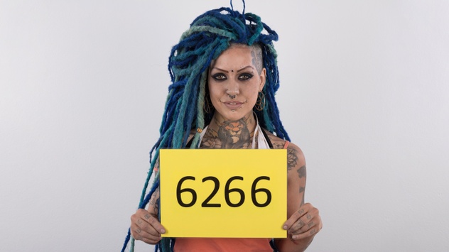 Lady Blue (25)